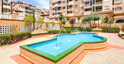 Sunny 2 Bedroom Apartment in Torrevieja with Parking