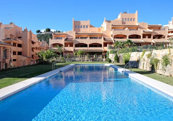 Why Choose Mid-Term Rentals in Spain? The Ideal Solution for Remote Workers and Long-Stay Travelers