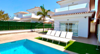 🏠VILLA with PRIVATE POOL in San Pedro del Pinatar✨