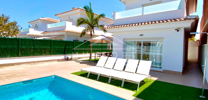 🏠VILLA with PRIVATE POOL in San Pedro del Pinatar✨